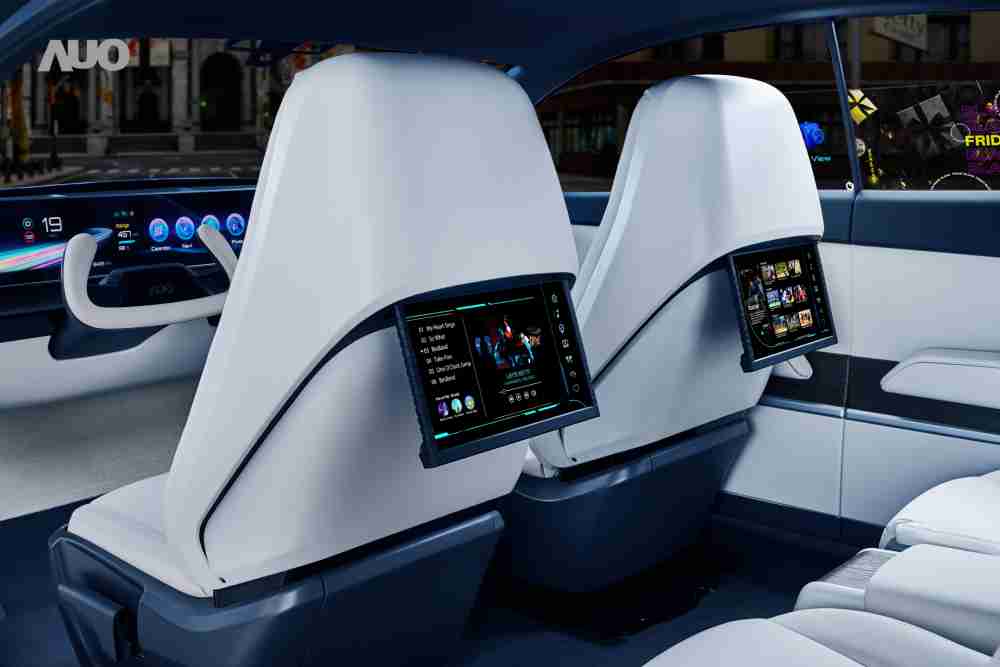 菠菜论坛将于CES 展示全新Smart Cockpit 2024，，，可紧密串连使用者多元需求，，并革新座舱内部的应用和设计，，，，带来身历其境且引人入胜的视觉飨宴，，满足驾乘人员的全方位体验